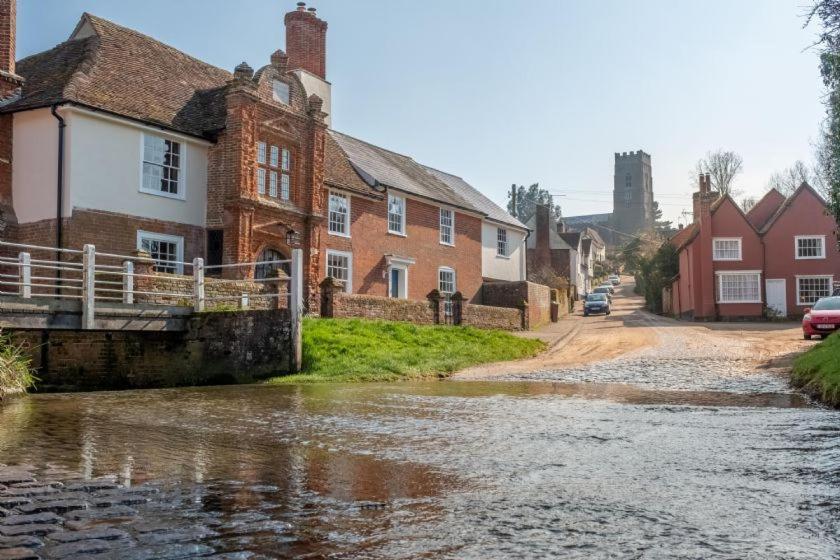 River House Kersey ภายนอก รูปภาพ